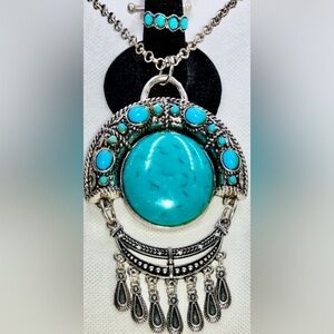 Boho Turquoise Style Necklace & Ring Set Silver Tone Statement Jewelry